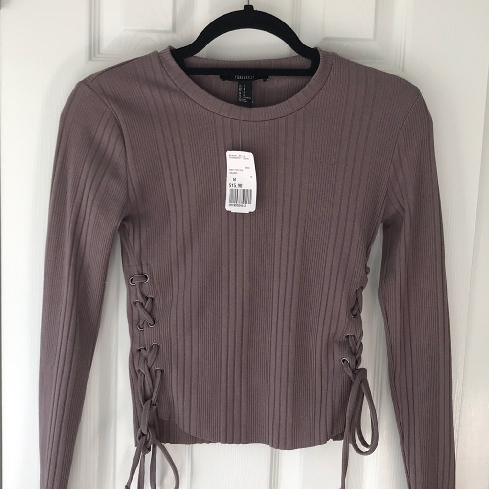 NWT Forever 21 long sleeve with ties on side